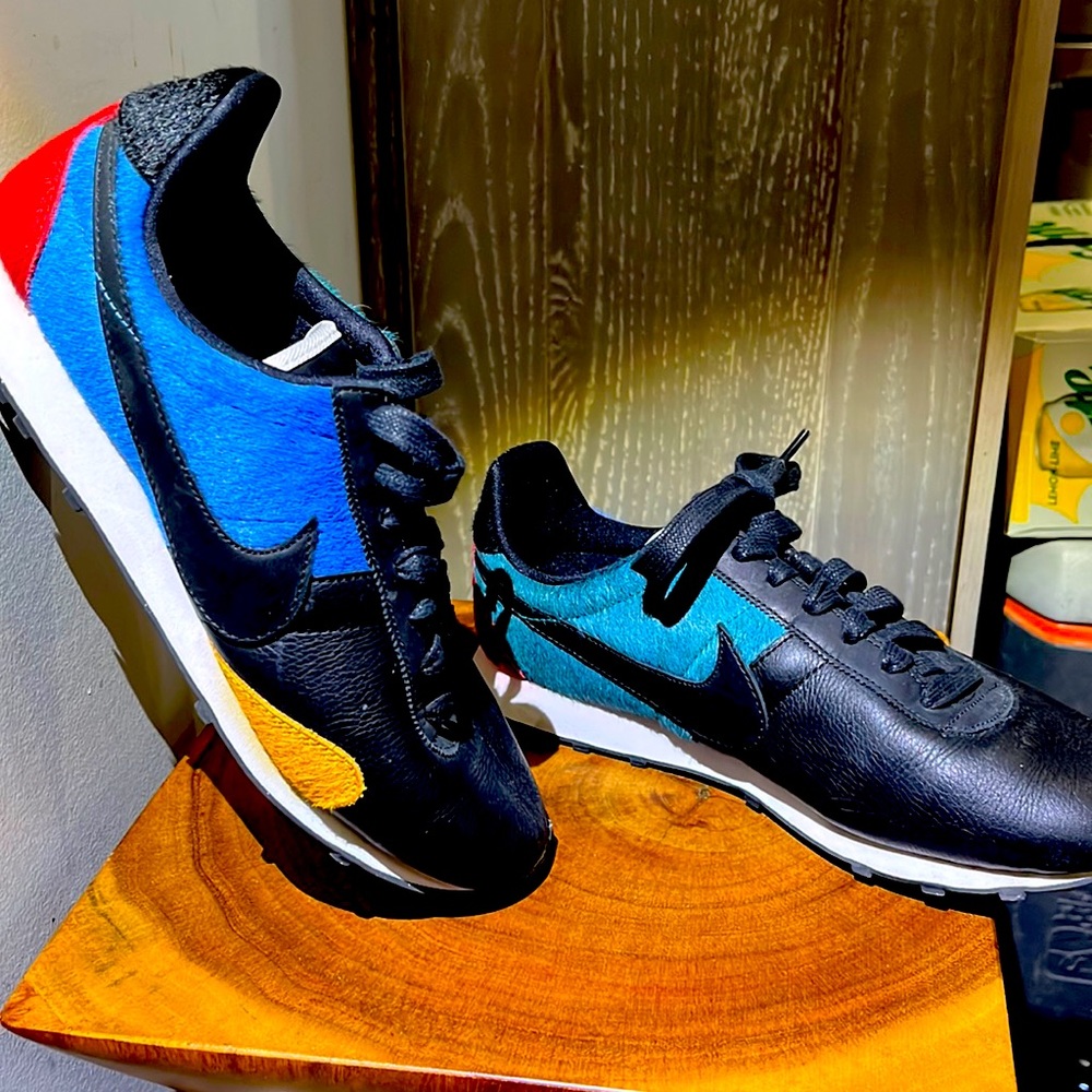 Nike limited edition retro sneakers